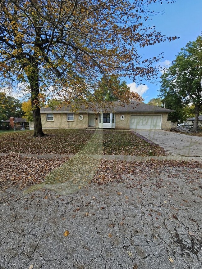 property at 9000 E 57th St
