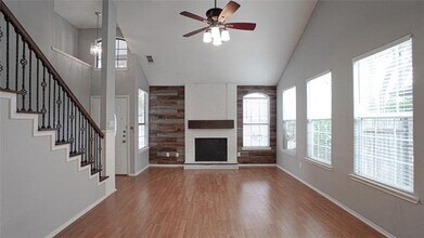 1512 Wheatfield Dr in Mesquite, TX - Building Photo - Building Photo