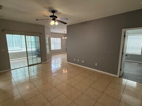 4817 Cypress Woods Dr in Orlando, FL - Building Photo - Building Photo