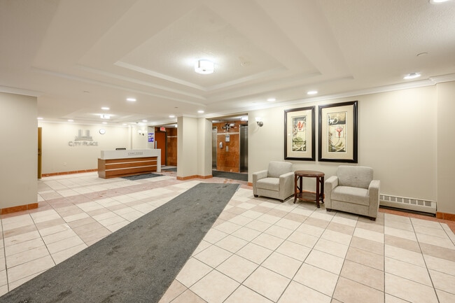 City Place in London, ON - Building Photo - Lobby