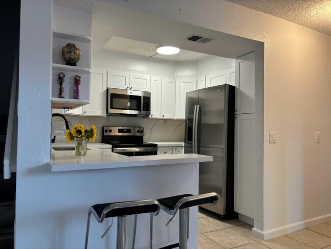 8231 Thames Blvd in Boca Raton, FL - Building Photo - Building Photo