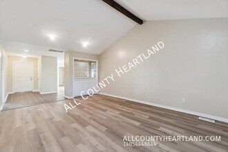 3209 Castle Rock Rd in Oklahoma City, OK - Building Photo - Building Photo