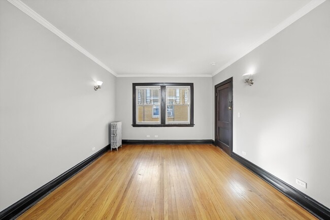 1925b Grove Ave in Berwyn, IL - Building Photo - Building Photo