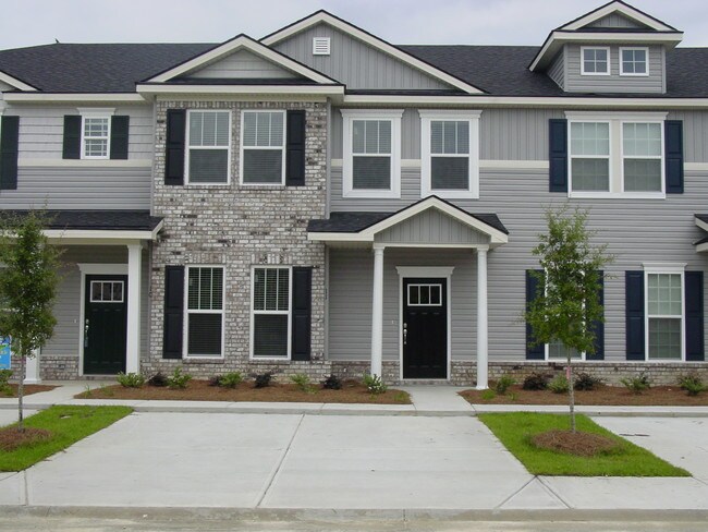 property at 111 Ventura Pl