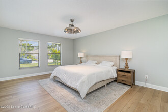 660 S Hedgecock Square in Satellite Beach, FL - Building Photo - Building Photo