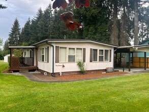 19133 Guava St SW in Rochester, WA - Building Photo - Building Photo