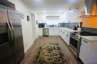 6602 N 9th St in Tampa, FL - Building Photo - Building Photo