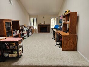 10256 Carioca Ct in San Diego, CA - Building Photo - Building Photo