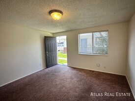 921 W 1100 N in Salt Lake City, UT - Building Photo