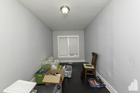 3818 W Irving Park Rd, Unit 1 in Chicago, IL - Building Photo - Building Photo