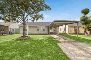 434 Meters St in Houston, TX - Building Photo