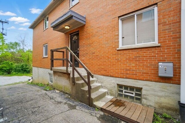 39 Wuest St in Cincinnati, OH - Building Photo - Building Photo