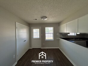 6200 Somerset Cove in Horn Lake, MS - Building Photo - Building Photo