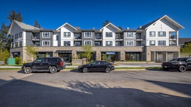 Crestwood in Maple Ridge, BC - Building Photo - Building Photo