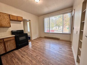 5028 N Nelson St in Spokane, WA - Building Photo - Building Photo