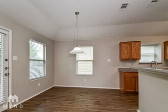 1819 Sea Gull Dr in Grand Prairie, TX - Building Photo - Building Photo