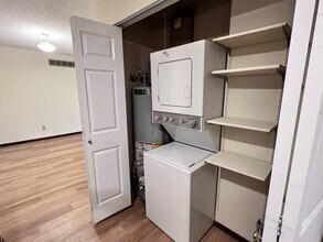 2309 Melrose Dr in Champaign, IL - Building Photo - Building Photo