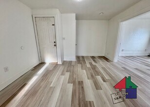 94 Malletts Bay Ave in Winooski, VT - Building Photo - Building Photo