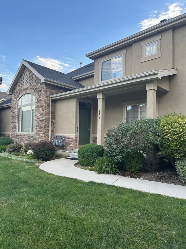 property at 161 930 E