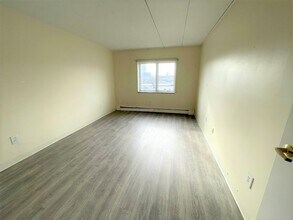 284 Harvard St, Unit 64 in Cambridge, MA - Building Photo - Building Photo
