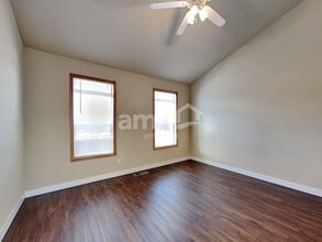 9402 NE 87th Ct in Vancouver, WA - Building Photo - Building Photo