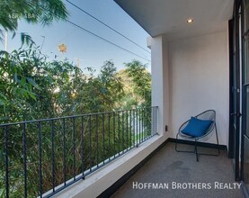 1254 N Las Palmas Ave in Los Angeles, CA - Building Photo - Building Photo