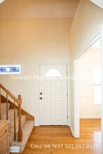 14205 Longtree Dr in Little Rock, AR - Building Photo - Building Photo