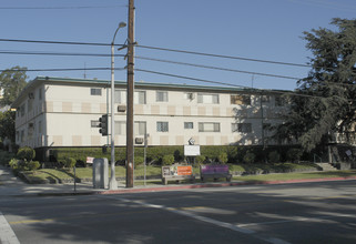 4045 Los Feliz Blvd in Los Angeles, CA - Building Photo - Building Photo