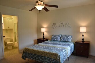 908 Sea Cliff Way in Oceanside, CA - Building Photo - Building Photo
