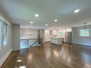 9 Brian Pl in Wappingers Falls, NY - Building Photo - Building Photo