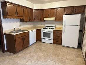 3169 W 40th St in Erie, PA - Foto de edificio - Building Photo