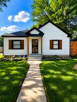 2445 Lowell Ave in Memphis, TN - Building Photo