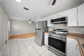 4339 Mariner Rd in Bonita Springs, FL - Building Photo - Building Photo