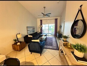 4910 Cougar Ct N in Naples, FL - Building Photo - Building Photo