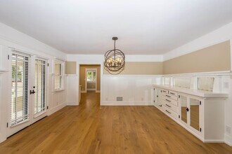 306 N Shaffer St in Orange, CA - Building Photo - Building Photo