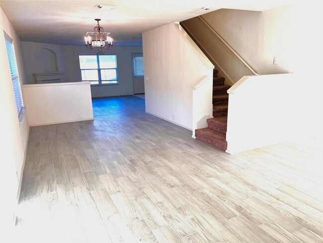 10219 Sugarbridge Trail