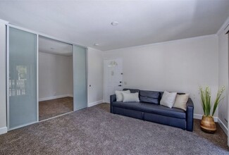 8644 Via Mallorca in San Diego, CA - Building Photo - Building Photo