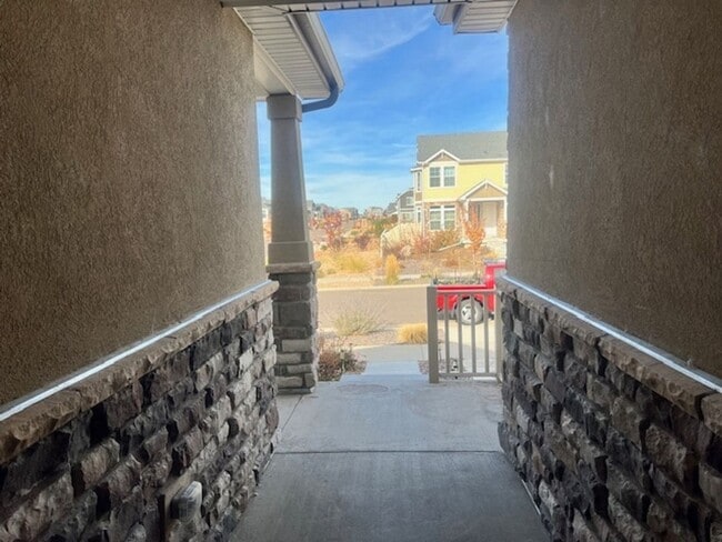 21966 E 42nd Pl in Aurora, CO - Building Photo - Building Photo