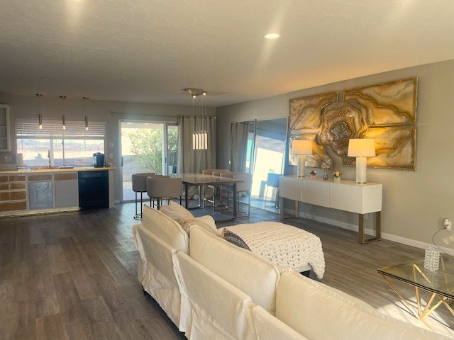 109 Glen Oak Dr in Henderson, NV - Building Photo - Building Photo