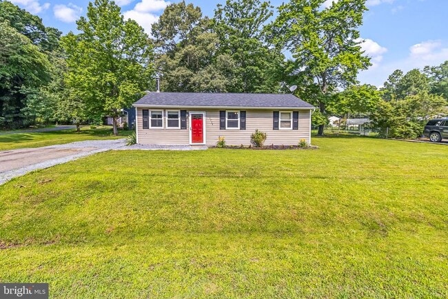 property at 4738 Washington Ave