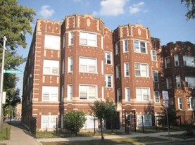 8101 S Marshfield Apartments