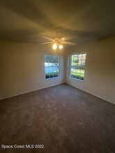 1860 Long Iron Dr in Rockledge, FL - Foto de edificio - Building Photo