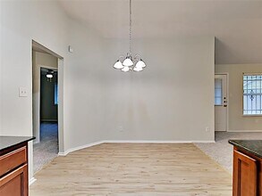1602 Canary Island Ct in Dallas, TX - Building Photo - Building Photo