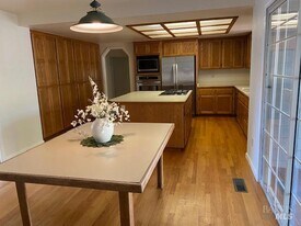 4751 Keystone Ct in Santa Rosa, CA - Building Photo