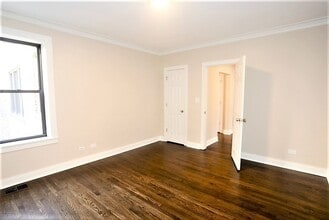 4447 N Rockwell St, Unit 1 in Chicago, IL - Foto de edificio - Building Photo