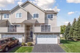 16168 70th Pl N in Osseo, MN - Building Photo