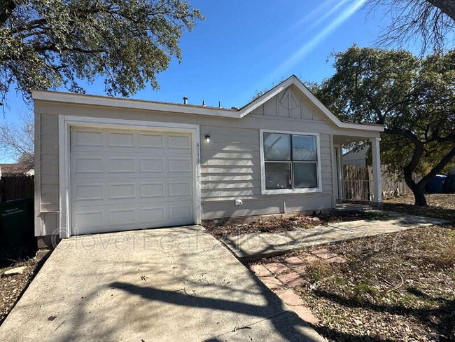 4118 Sunrise Pass in San Antonio, TX - Building Photo - Building Photo