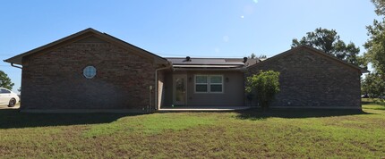 4821 New Hope Rd in Aubrey, TX - Building Photo - Building Photo