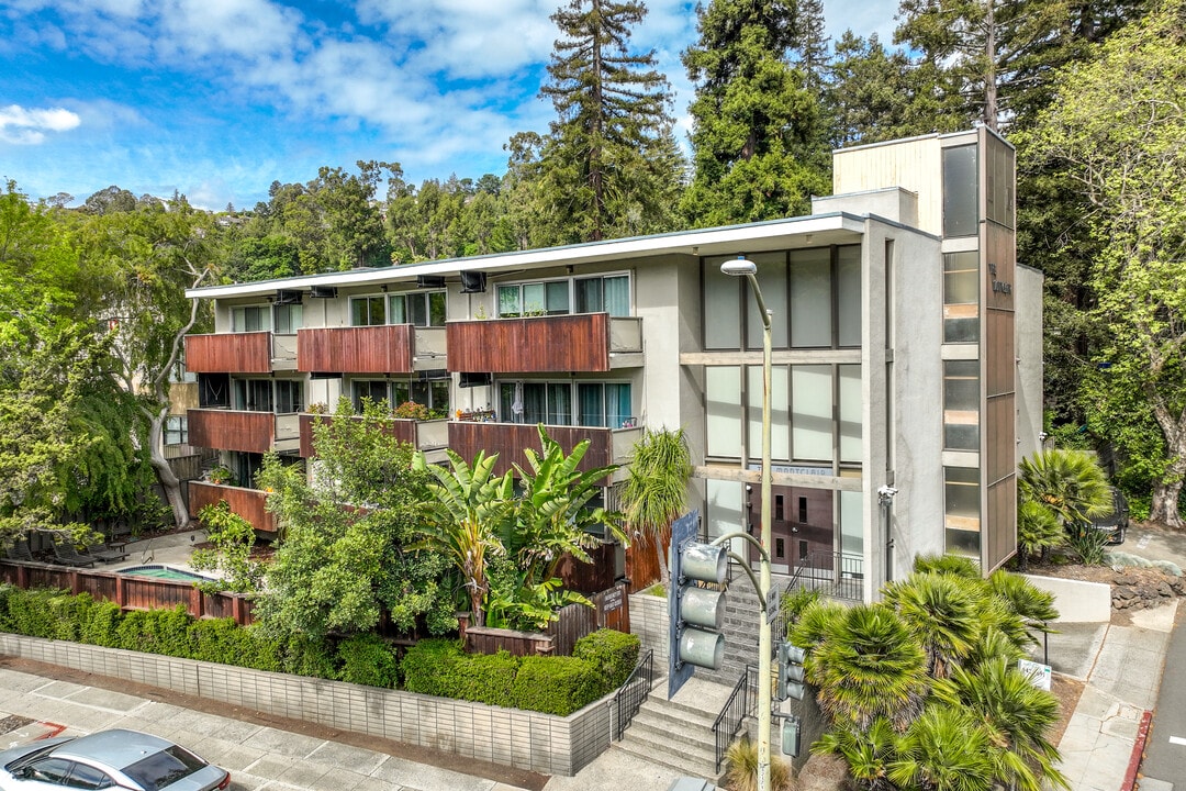 The Montclair in Oakland, CA - Building Photo