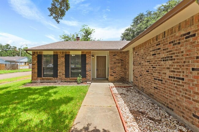 6827 Gettysburg Dr in Richmond, TX - Building Photo - Building Photo